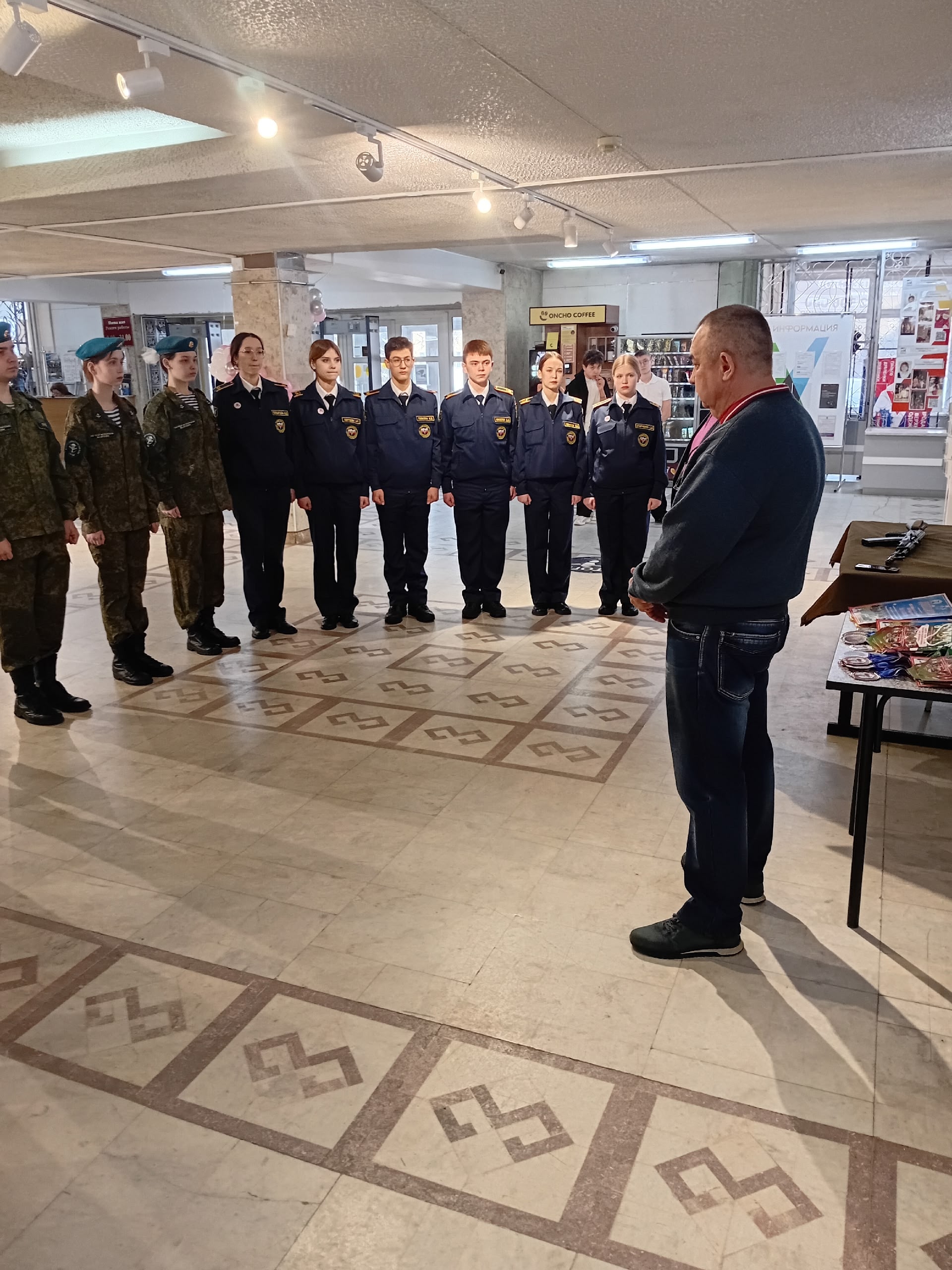 Г.Йошкар Ола, Республика Марий Эл.Многоборье среди военно патриотических клубов и кадетский классов Памяти Героя России М.Н.Евтюхина и подвигу 6 роты Псковским десантникам посвящается.