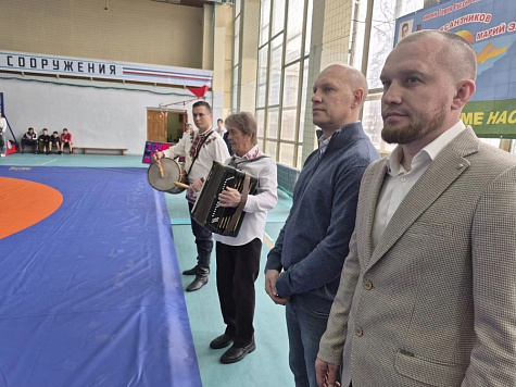 24-26 апреля 2025 года в Республике Марий Эл в г. Йошкар-Оле, по адресу: ул. Карла Маркса д.105 (ФОК №1) прошли Межрегиональные соревнования по спортивной (греко-римской) борьбе среди юношей до 16 лет, посвященного памяти Героя России Марка Николаевича Ев